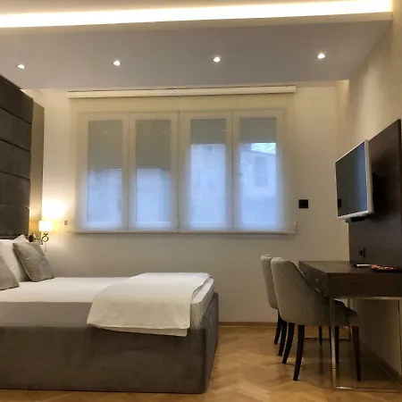 Apartment Aria Royal