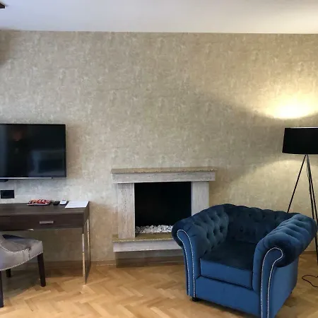 Aria Royal Apartment